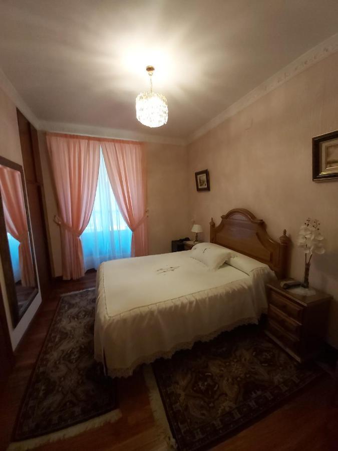 Pension Lorea ซานเซบาสเตียน ภายนอก รูปภาพ